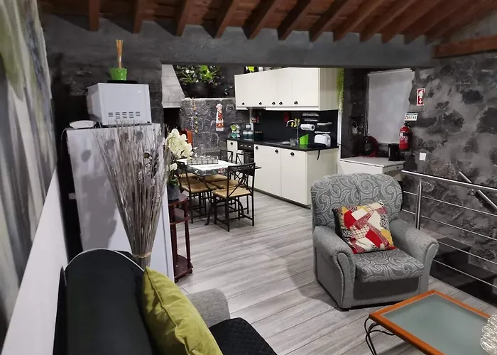Casinha De Pedra